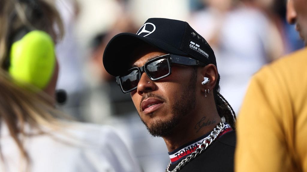 Lewis Hamilton kertoi jouluisen pelitarinan.