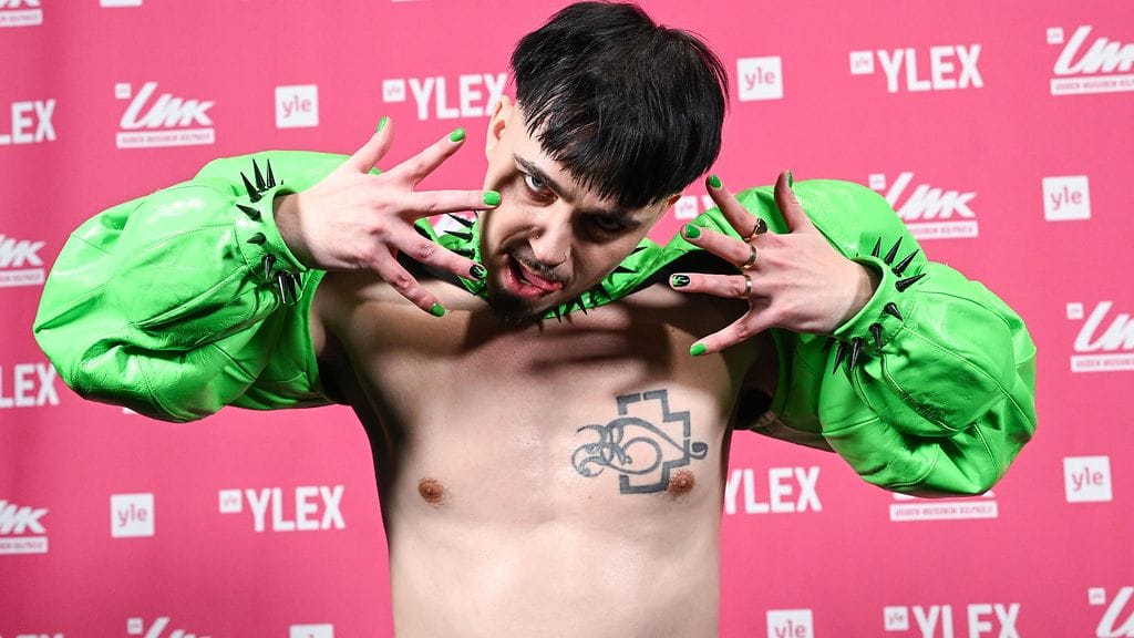 Finaalin suurin kysymys suomalaisnäkökulmasta on, pystyykö Käärijä päihittämään kaikkein suurimman ennakkosuosikin, Ruotsin Loreenin.