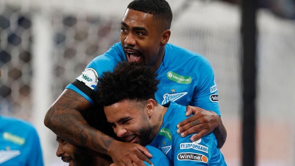 Pietarin Zenitin jalkapalloilijat Malcom (yllä) ja Claudinho ovat nyt Venäjän kansalaisia.