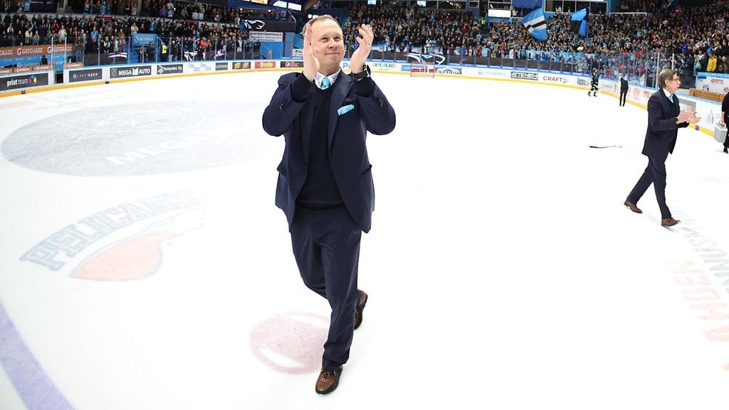 Pelicansin Tommi Niemelältä upea ele makean voiton hetkellä – tämä osoittaa kunnioitusta Ilvestä kohtaan