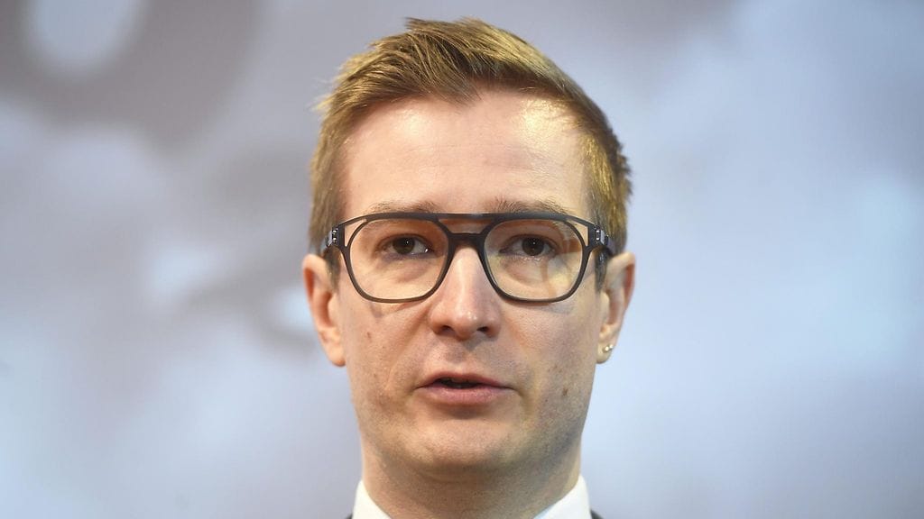 Vihreiden kansanedustaja Oras Tynkkynen ei lähde vihreiden puheen¬johtaja¬kisaan. Hän kertoi asiasta Helsingin Sanomille. Kuvassa Sitrassa tuolloin työskennellyt Tynkkynen ilmastonmuutoskonferenssissa Helsingissä 7. lokakuuta 2019.