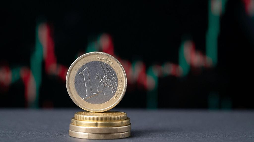 12 kuukauden euribor on laajasti käytössä esimerkiksi asuntolainojen korkotason määrittäjänä. Kuvituskuva.