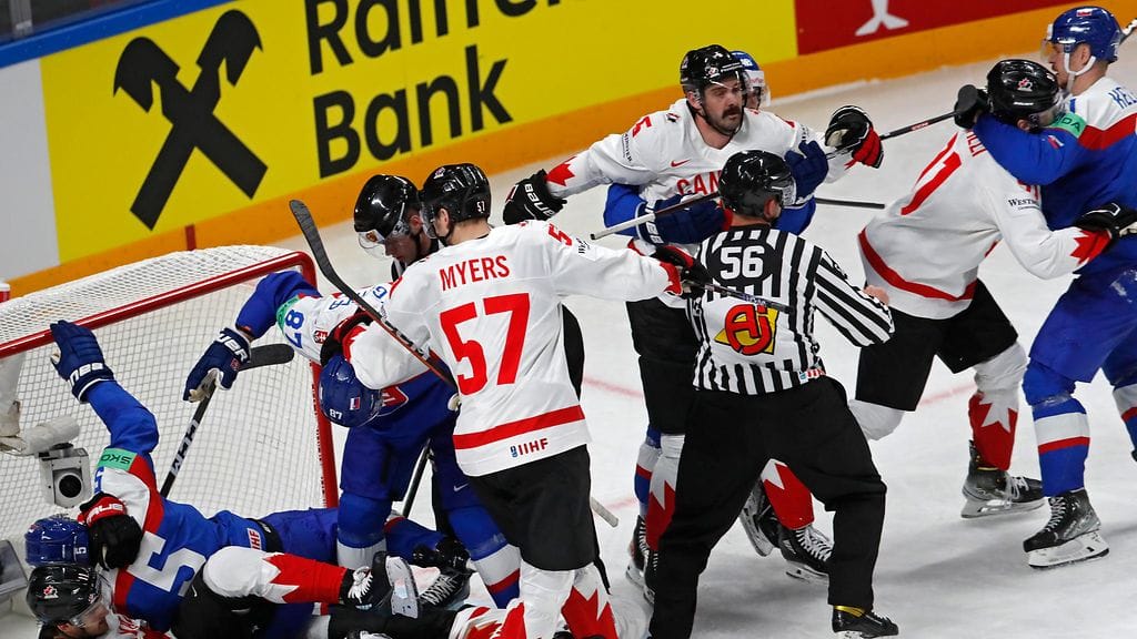 Kanadan ja Slovakian kohtaaminen oli kuuma.