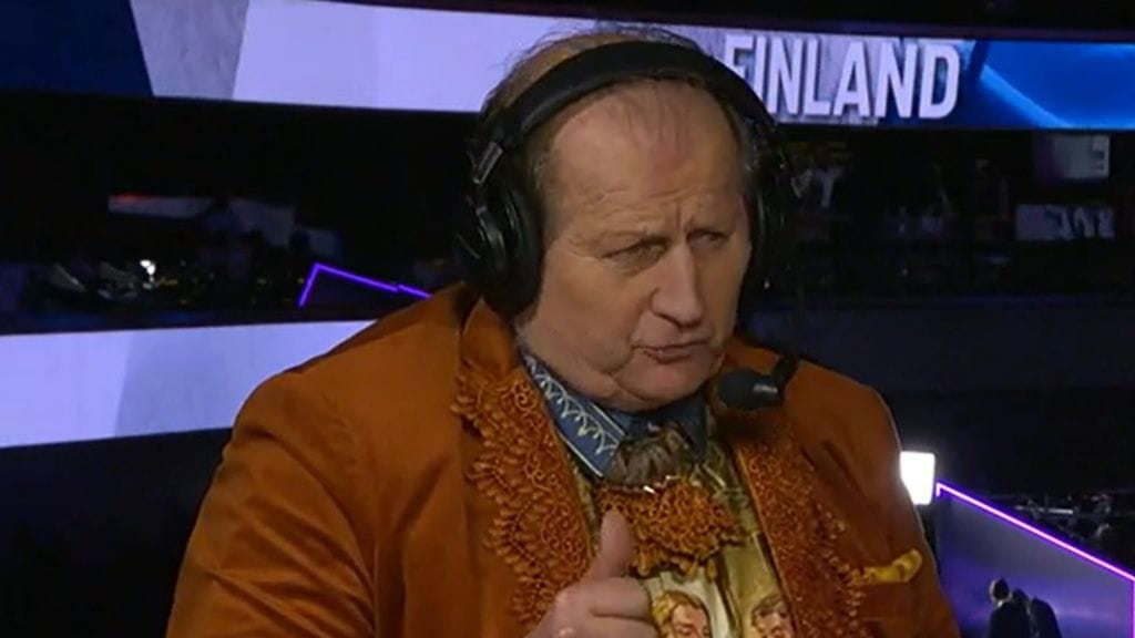 Juhani Tamminen vieraili C Moren studiossa Suomen ja Ranskan välisessä ottelussa.