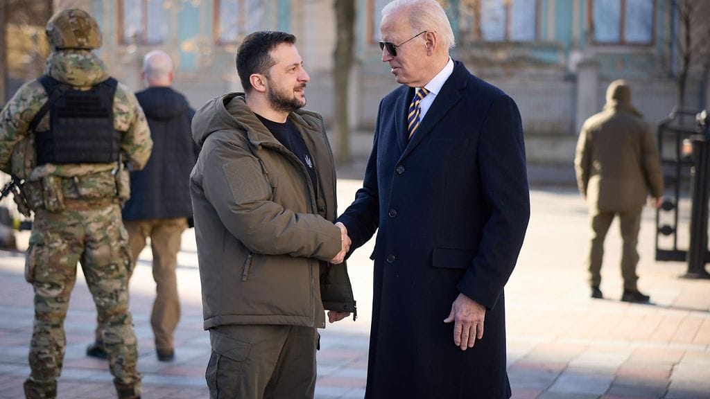 biden zelenskyi aop