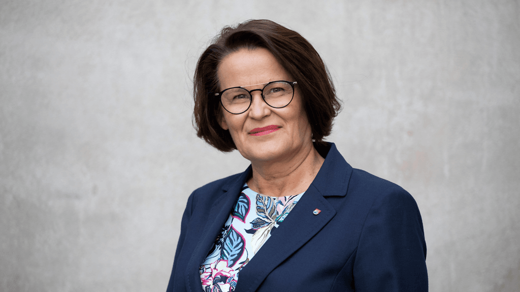 Oulun kaupungin entistä kaupunginjohtajaa Päivi Laajala epäillään virka-aseman väärinkäytöstä liitten Oulun entisen yhdyskuntajohtajan Matti Matinheikin rikosepäilyyn.