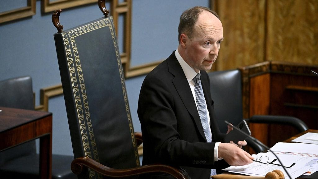 Jussi Halla-aho eduskunnan täysistunnossa Helsingissä 21. kesäkuuta 2023.