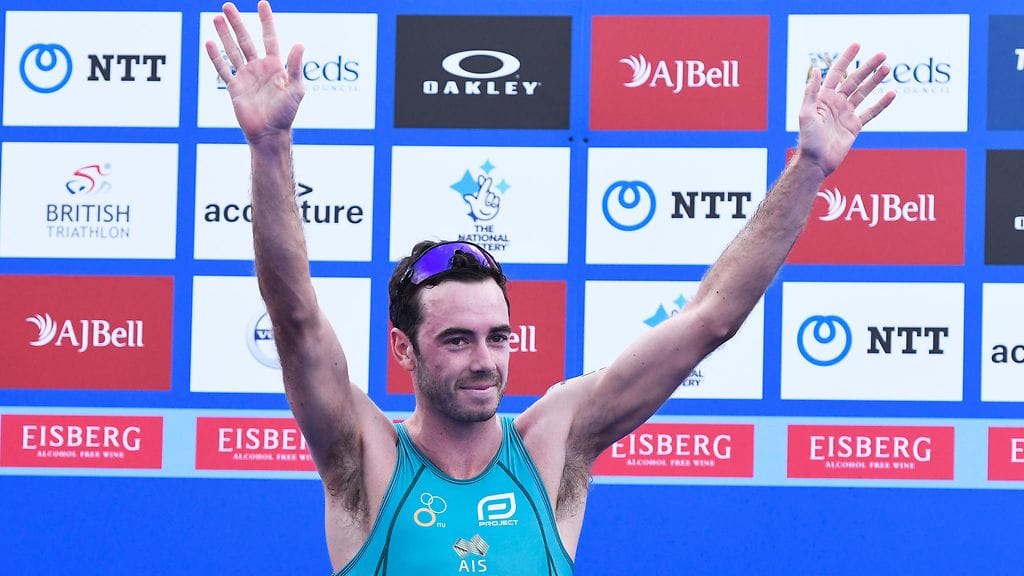 Moninkertainen kultamitalisti Jacob Birtwhistle päivitteli huonovointisuuttaan uintisuorituksensa jälkeen Sunderlandissa.