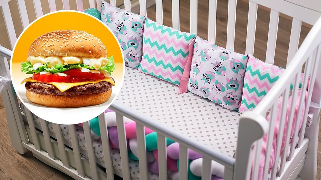 Himo hampurilaiseen sai 3-vuotiaan amerikkalaispojan ottamaan hatkat pinnasängystään. Kuvituskuva.