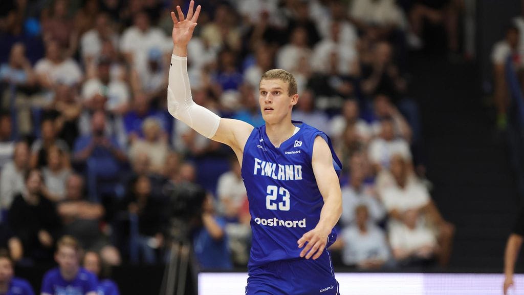 Lauri Markkanen on Susijengin MM-joukkueen kirkkain tähti.