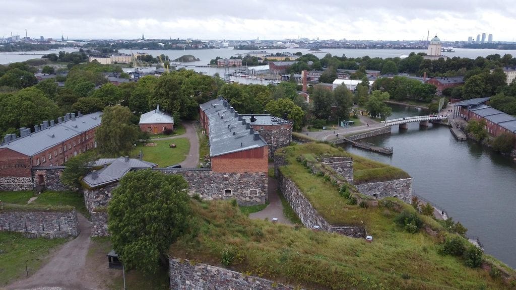 suomenlinna ilmakuva teehuone