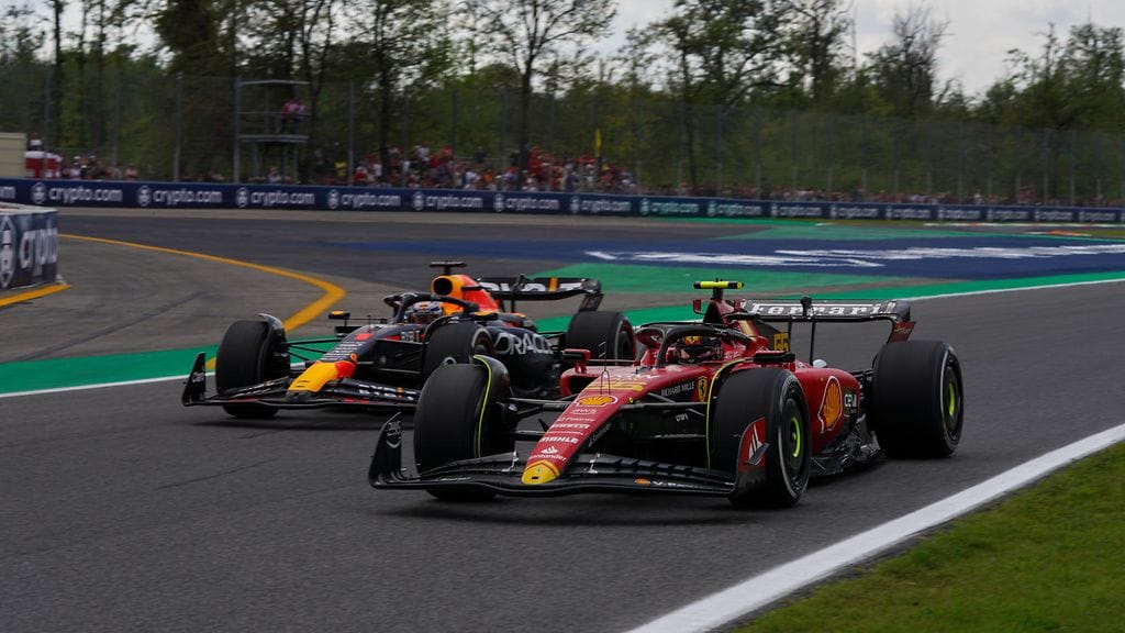 Carlos Sainz oli lauantaina Monzan nopein.