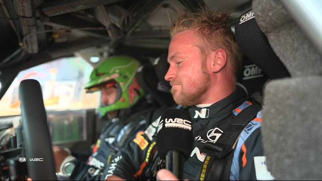 Esapekka Lapin Hyundaissa "hajoaa kaikki" – painokelvotonta tekstiä ohjaamossa