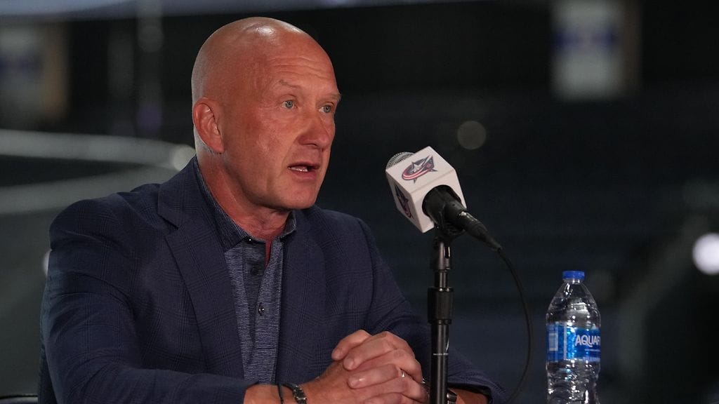 Jarmo Kekäläinen pahoitteli Columbus Blue Jacketsin pelaajille potkut saaneen Mike Babcockin käytöstä.