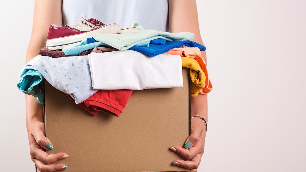 tavaroita laatikossa