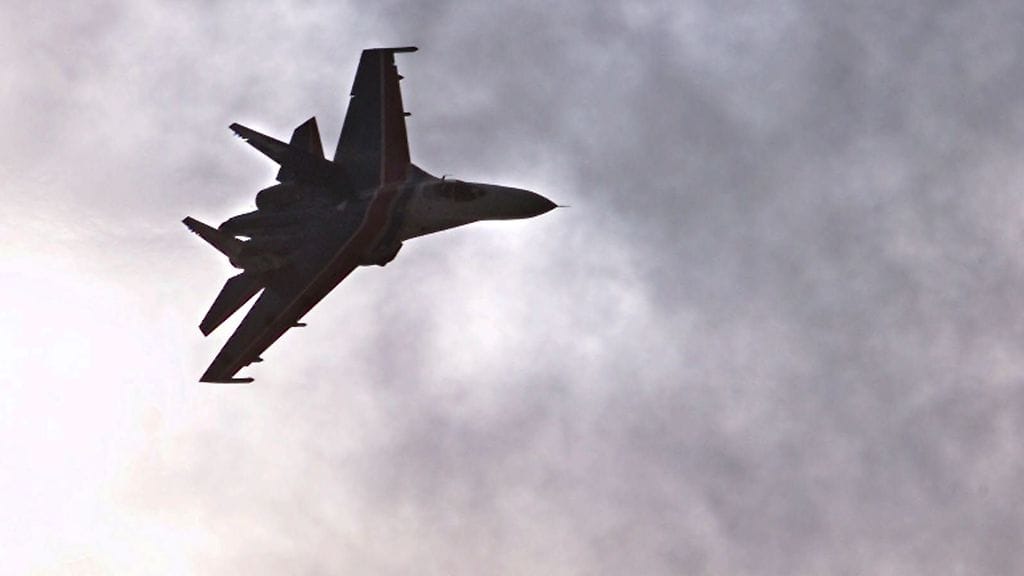 Venäjän Suhoi Su-27 -hävittäjä. Kuvituskuva.