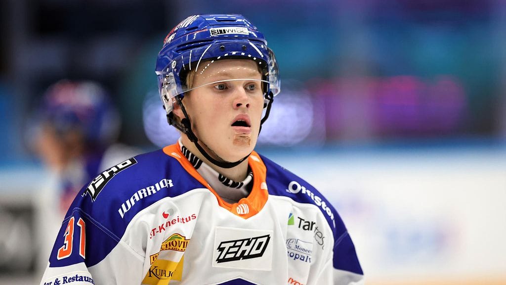 Topi Rönni palaa Tapparan toimintaan.