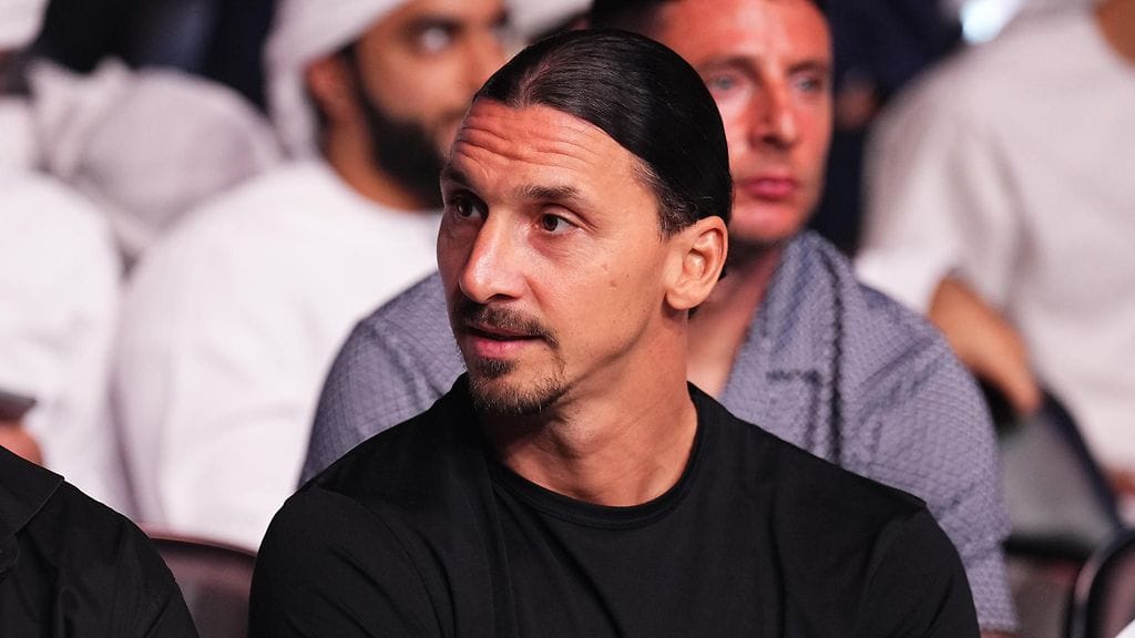 Zlatan Ibrahimovic oli paikan päällä lauantai-iltana Abu Dhabissa seuraamassa UFC 294 -tapahtumaa.
