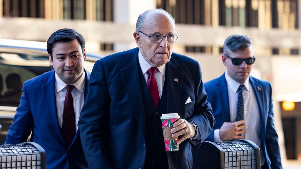 Rudy Giuliani hakeutui konkurssiin