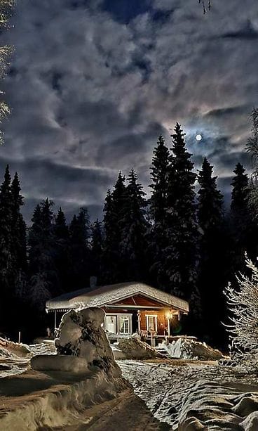 Lukijan kuva: Satumainen tunnelma täysikuun valossa Rovaniemi, Perunkajärvi