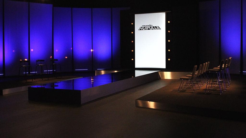 Runway tyhjänä ennen kuvauksia.