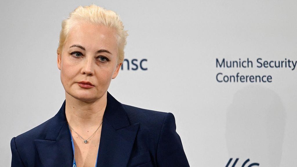 Navalnajan mukaan venäläisten tulee mennä äänestämään vaalisunnuntaina puolilta päivin ja ruuhkauttaa äänestyspaikat.