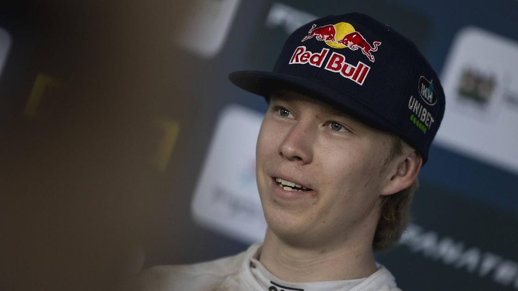 Kalle Rovanperä joutui rajuun väistöliikkeeseen – gnuu seikkaili keskellä tietä