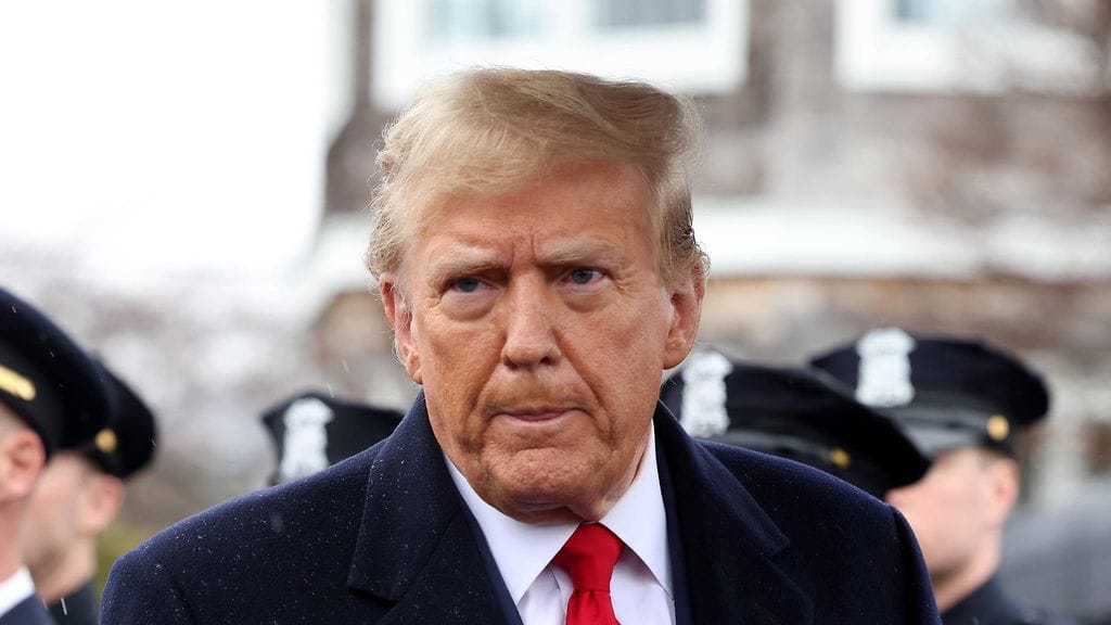 Tuomari on vaatinut, että Donald Trump on itse paikalla oikeudessa