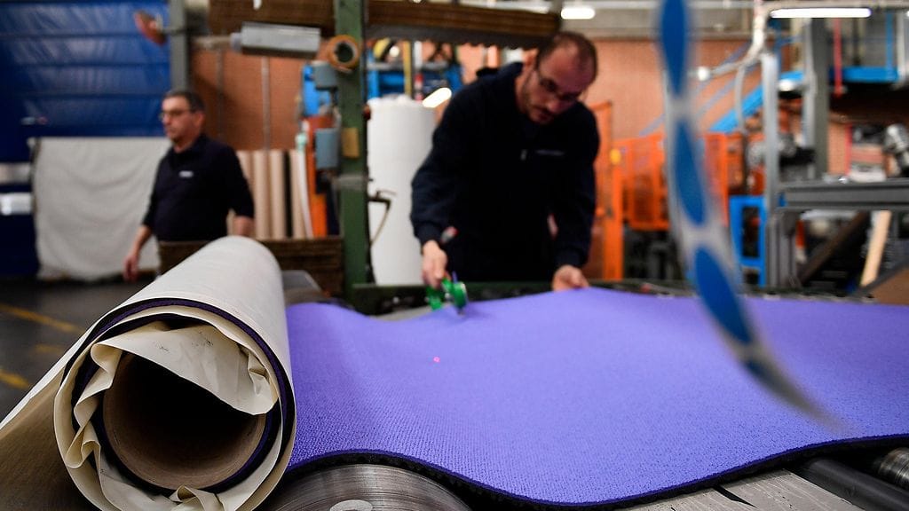 Pariisin olympialaisten yleisurheilussa käytettävä ratapinnoite on kehitetty huippunopeaksi.