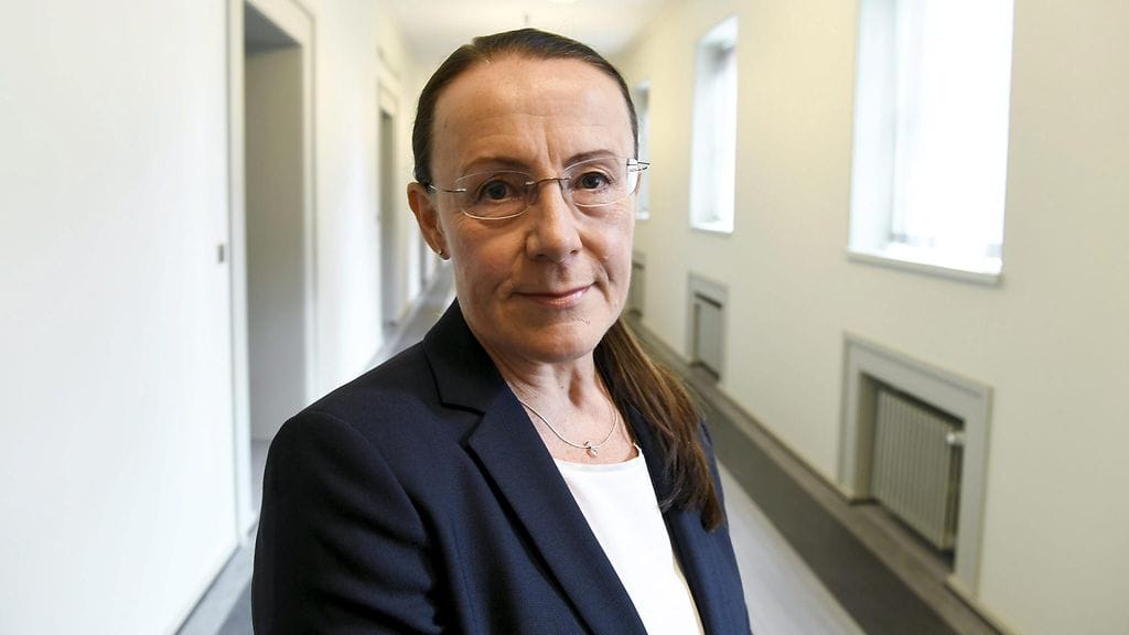 Perussuomalaisten europarlamentaarikko Pirkko Ruohonen-Lerner Euroopan parlamentin Suomen-tiedotustoimiston mediatilaisuudessa Helsingissä 10. maaliskuuta 2017.