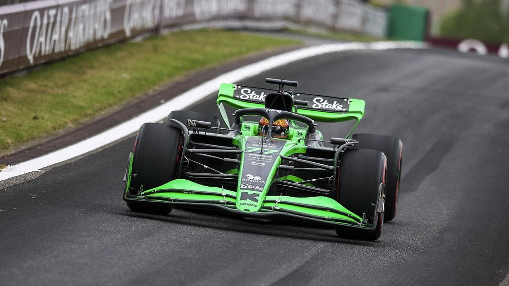 Valtteri Bottas ajoi yhdeksänneksi Kiinan GP:n sprinttiaika-ajoissa.