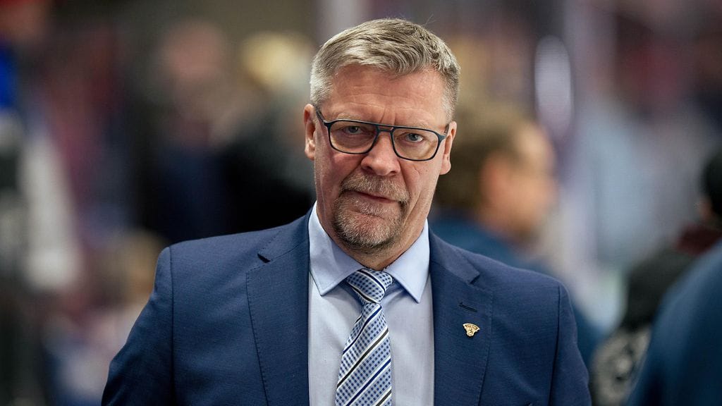 Nousiko Jukka Jalonen täysin arvostelun yläpuolelle viimeisinä vuosinaan Leijonien päävalmentajana?