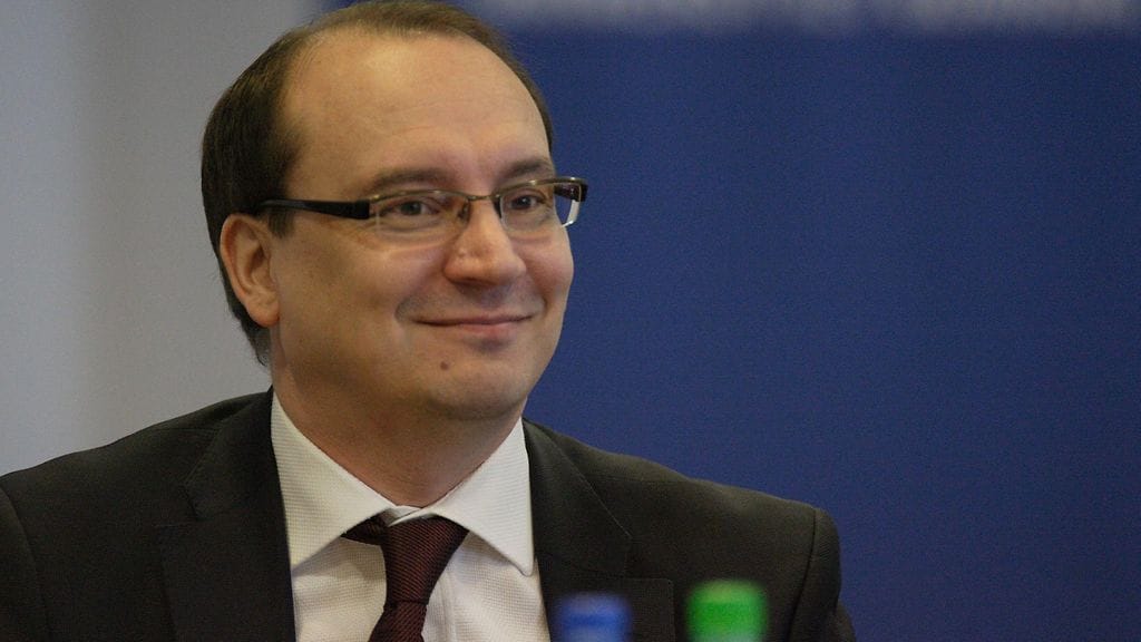 Jari Vilén (kuvassa) sai toukokuussa 2024 ministeriöltä kirjallisen varoituksen.