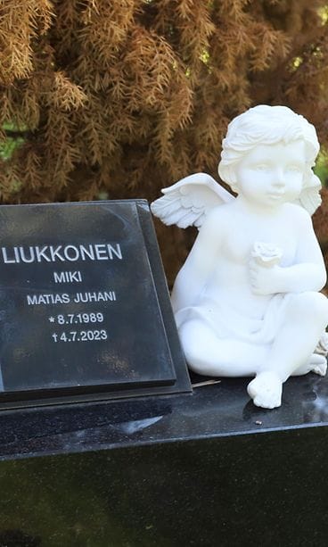 mikiliukkonen_hauta2