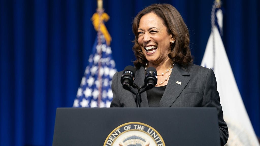 Kamala Harris kampanjoi supersuositussa ohjelmassa