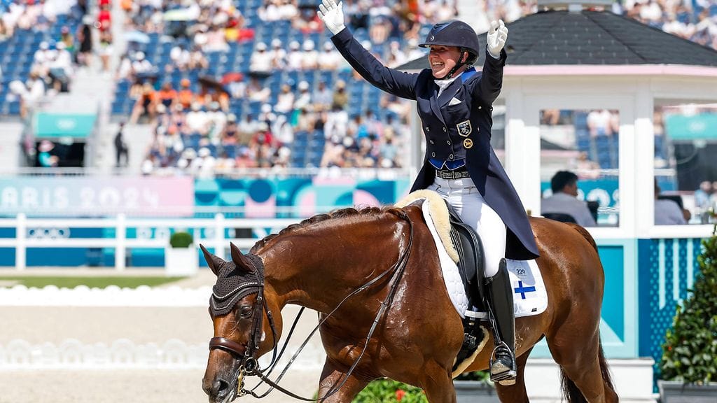 Emma Kanerva ja hevonen Greek Air onnistuivat hienosti tiistaina.