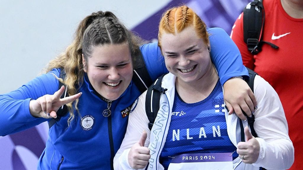 Silja Kosonen (vas.) ja Krista Tervo nähdään mukana tiistain moukarifinaalissa.