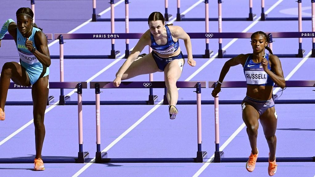 Reetta Hurske taipui kovatasoisessa alkuerässään.