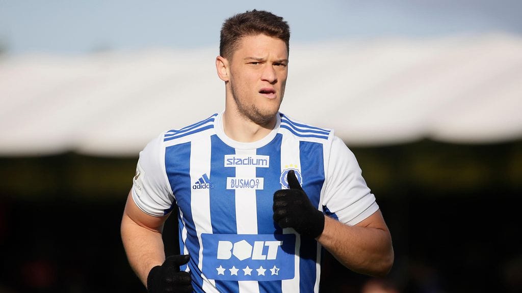 Filip Valencic juhli HJK:ssa Suomen mestaruuksia.