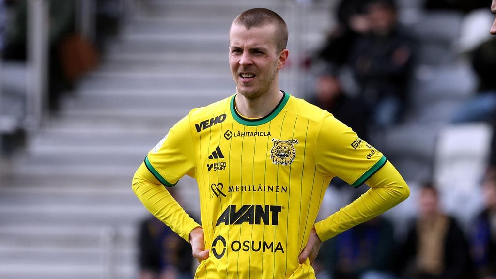 Roope Riski onnistui maalinteossa Djurgårdenin vieraana.