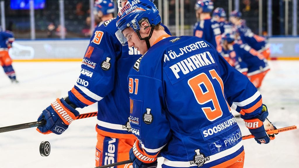 Tämä ruma temppu jäi vaille huomiota: Tapparan Petteri Puhakka pelikieltouhan alla