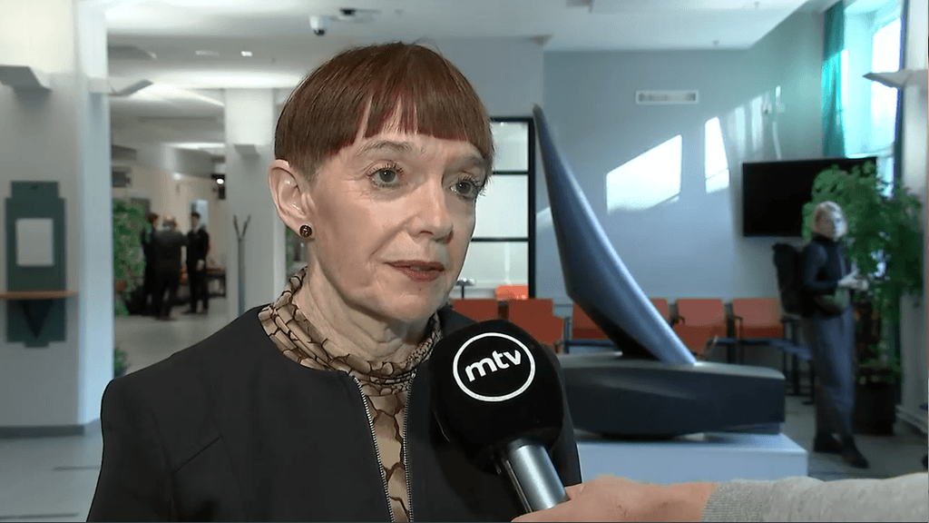 Syyttäjä Leena Koivuniemi vastasi MTV Uutisten kysymyksiin oikeudenkäynnin tauolla.