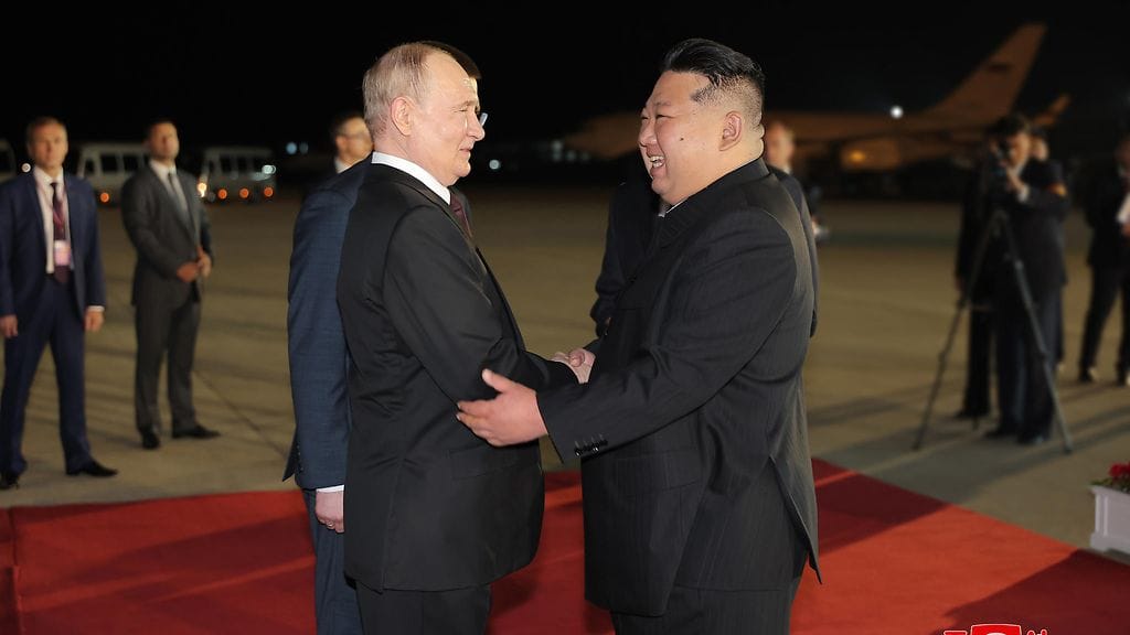 Venäjän presidentti Vladimir Putin ja Pohjois-Korean johtaja Kim Jong-un ovat hyvää pataa keskenään.