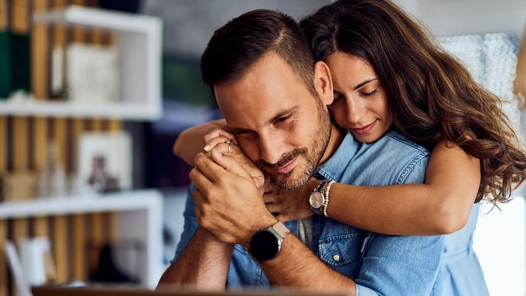 Jatkuva kiehnäys voi käydä vähemmän kosketusta tarvitsevan hermoille. Kuvituskuva.