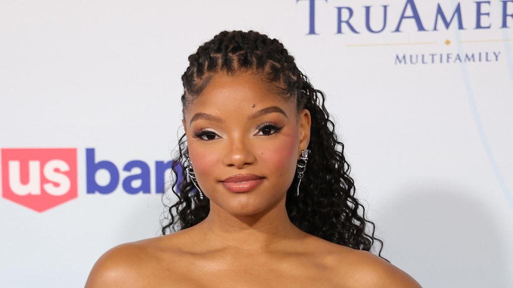 Halle Bailey kanavoi halloween-asullaan Halle Berryä