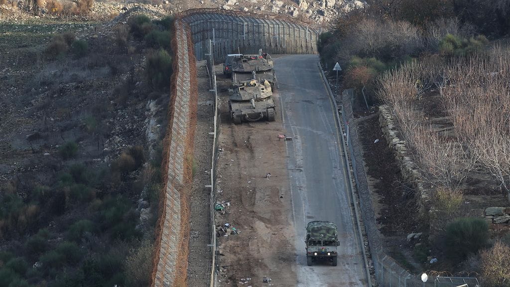 Israelin joukkoja Syyrian vastaisella rajalla 9. joulukuuta.