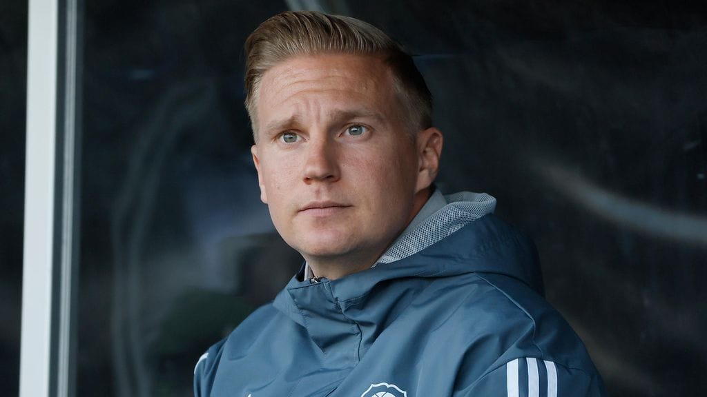 Ossi Virta ei jatka HJK:n valmennusryhmässä.