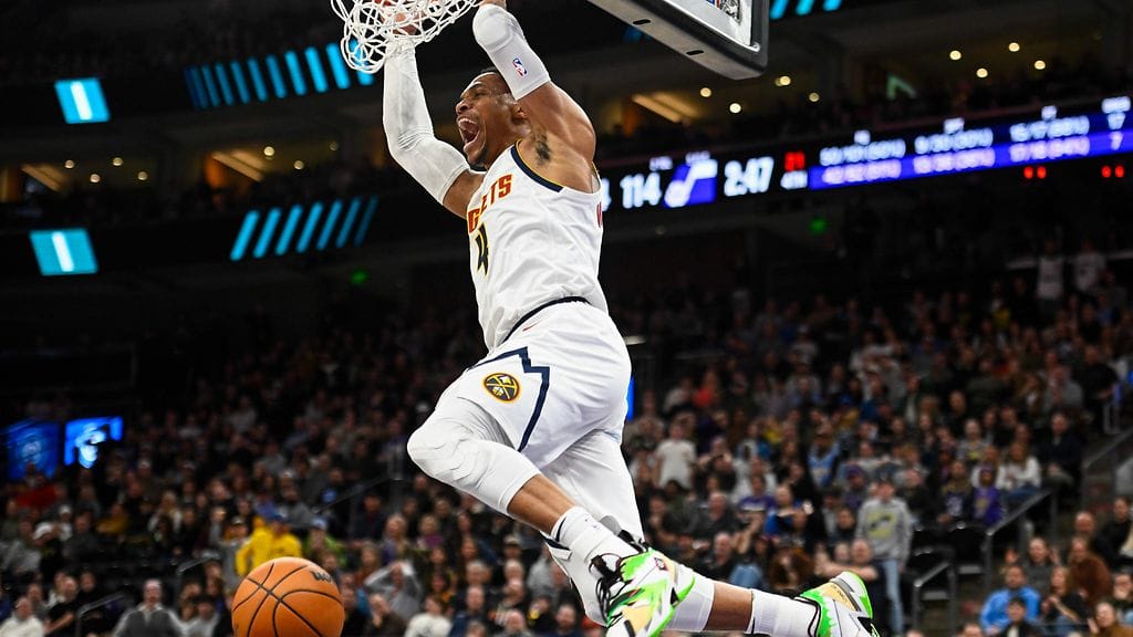 Russell Westbrook loisti yön ottelussa Utah Jazzia vastaan.