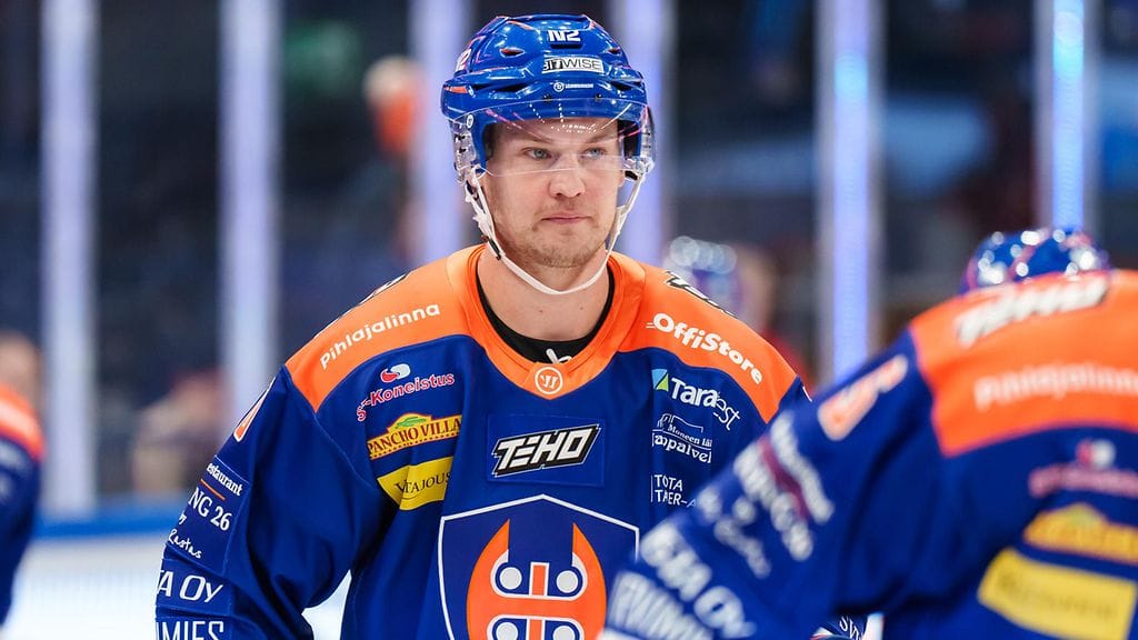 Jonas Engström on tehnyt pitkän uran SHL-seurojen kapteenina.