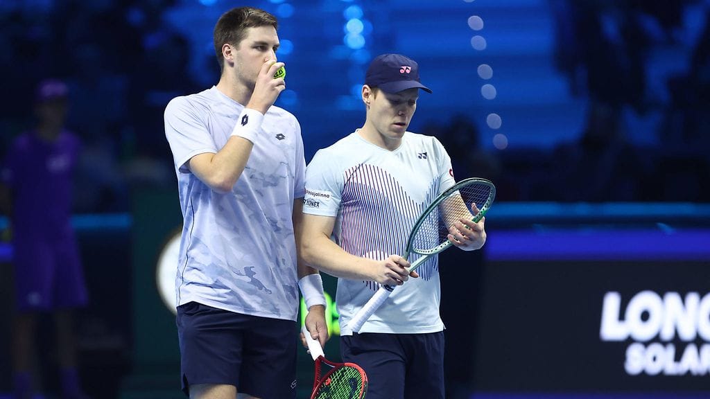 Henry Patten ja Harri Heliövaara etenivät leikiten jatkoon Australian avointen nelinpelissä.